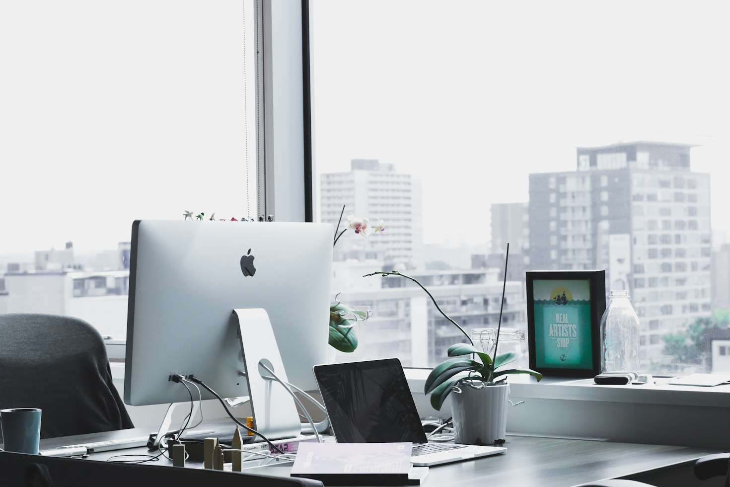 Fostering Growth Through Skilled Teams Worldwide